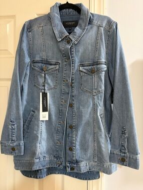 Liverpool Light Wash Denim Jean Jacket in Blue